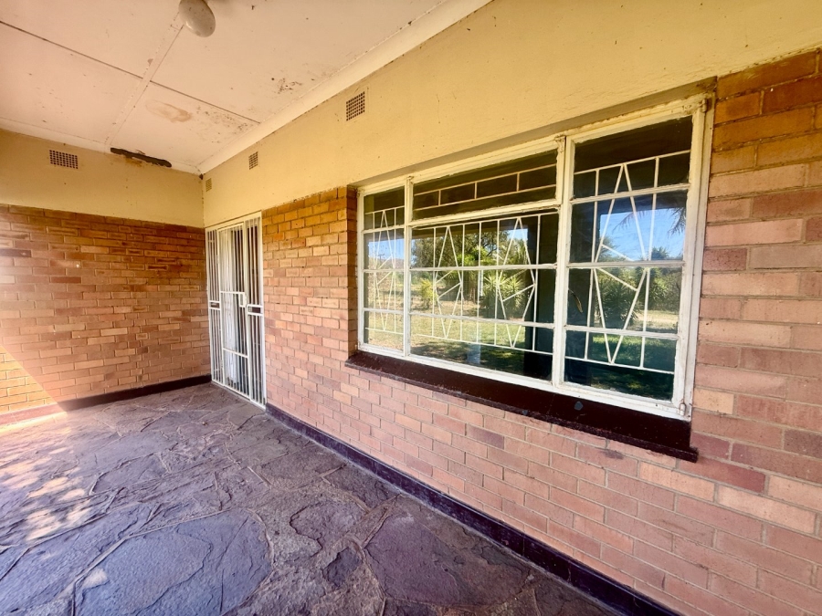 To Let 3 Bedroom Property for Rent in Zandfontein A H North West